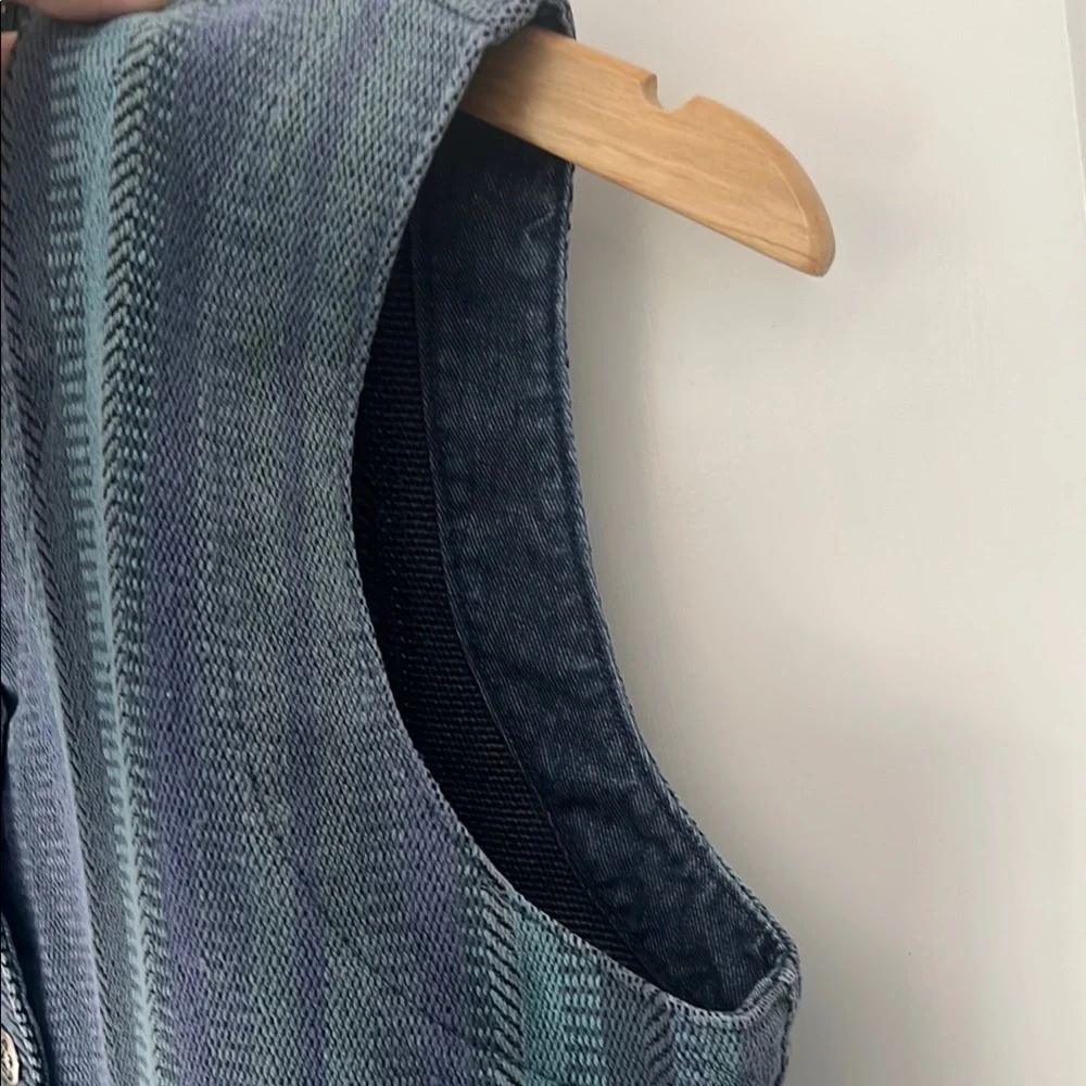 Orvis Vintage Tapestry Blue Striped  est with silver ornate buttons sz small - Picture 6 of 7